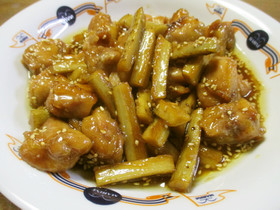 鶏もも肉とごぼうの炒め煮